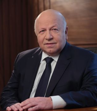 Давыдов Сергей Александрович