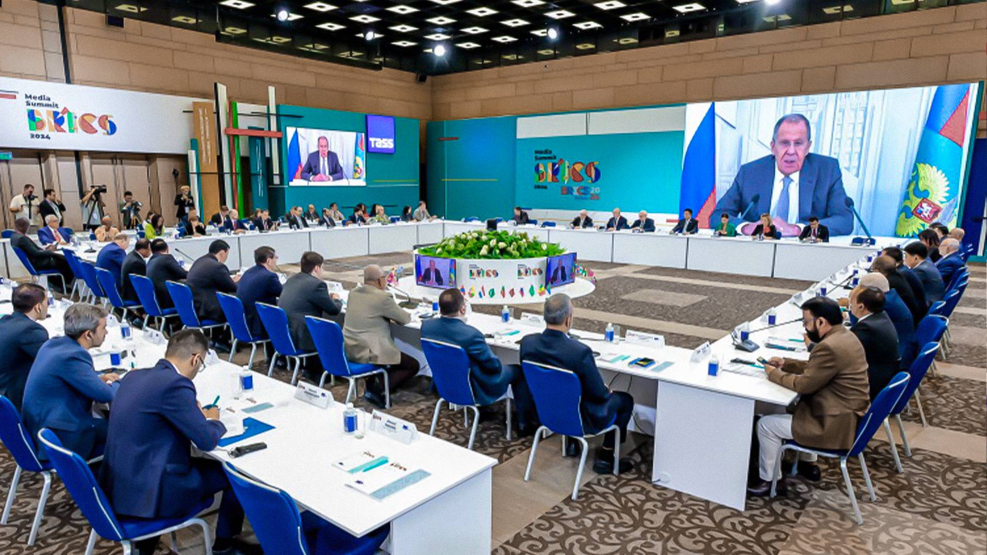 Пленарное заседание Медиа Саммита БРИКС 2024 состоялось в ЦМТ